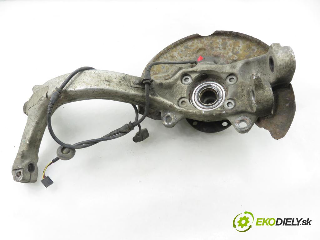 AUDI A4 (8E2, B6) SEDAN 2001 110,00 1.8 T quattro - AVJ 1781,00 náboj PP ABS