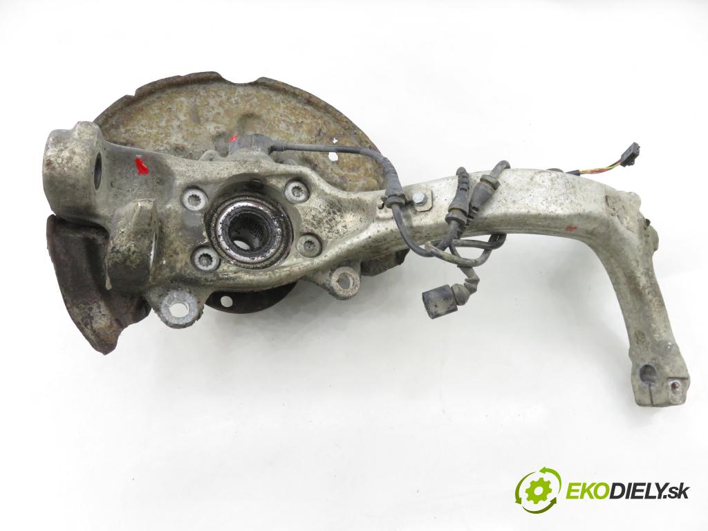 AUDI A4 (8E2, B6) SEDAN 2001 110,00 1.8 T quattro - AVJ 1781,00 náboj LP ABS