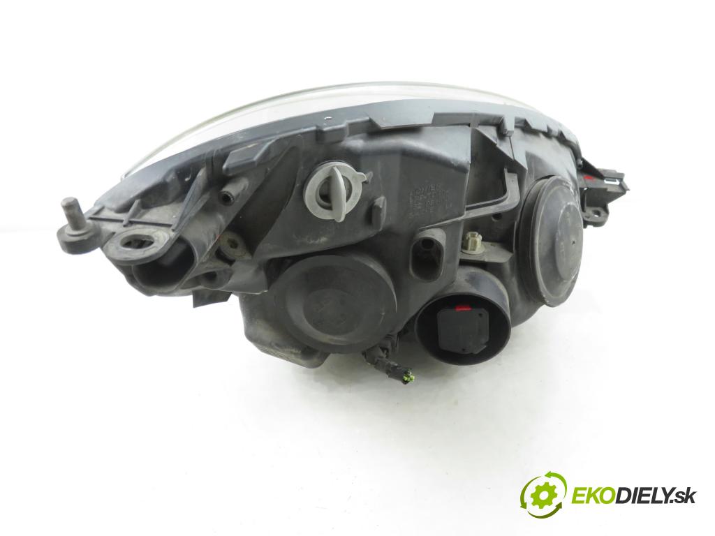 CITROEN C4 Grand Picasso I (UA_) MINIVAN 2008 92,00 1.8 i 16V - 6FY (EW7A) 1749,00 Svetlo LP