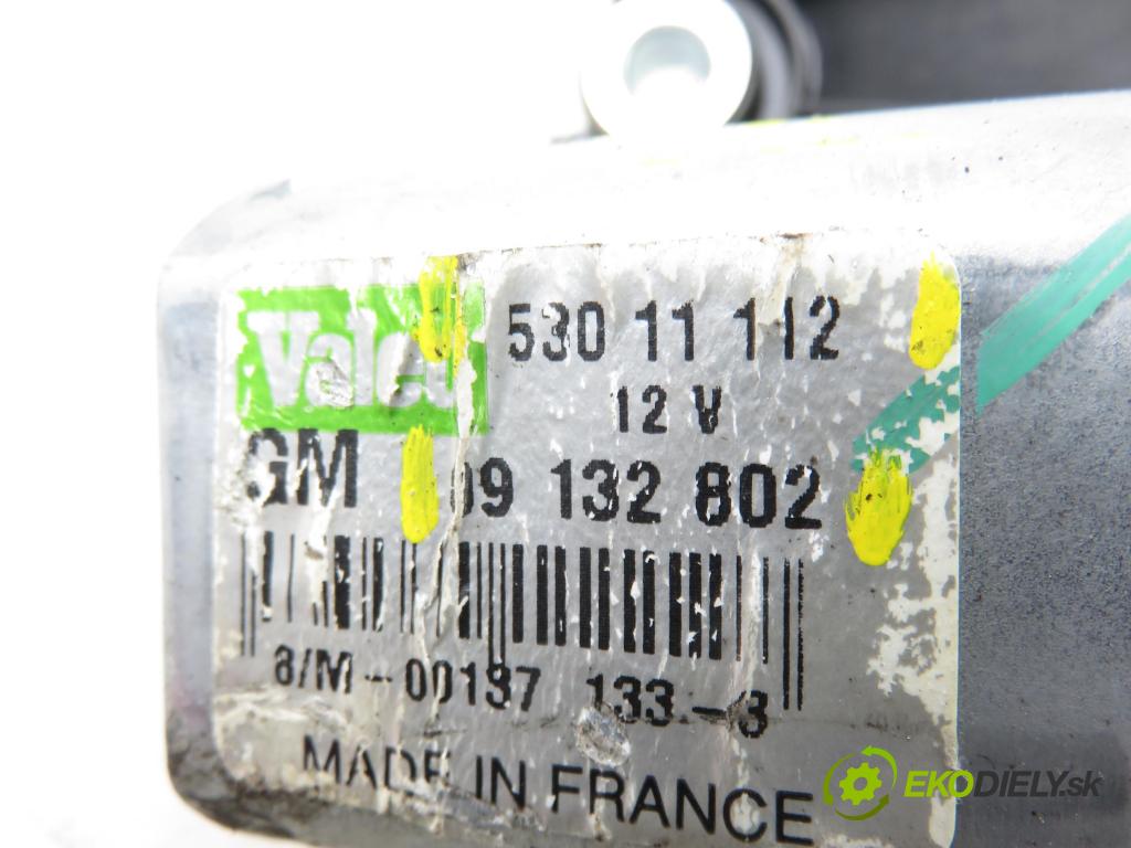 OPEL MERIVA A nadwozie wielkoprzestrzenne (MPV) (X03) HB 2003 74,00 1.6 16V - Z 16 XE 1598,00 Motorček stierače zadné 53011112 ; 09132802
