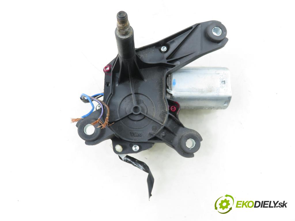 OPEL MERIVA A nadwozie wielkoprzestrzenne (MPV) (X03) HB 2003 74,00 1.6 16V - Z 16 XE 1598,00 Motorček stierače zadné 53011112 ; 09132802