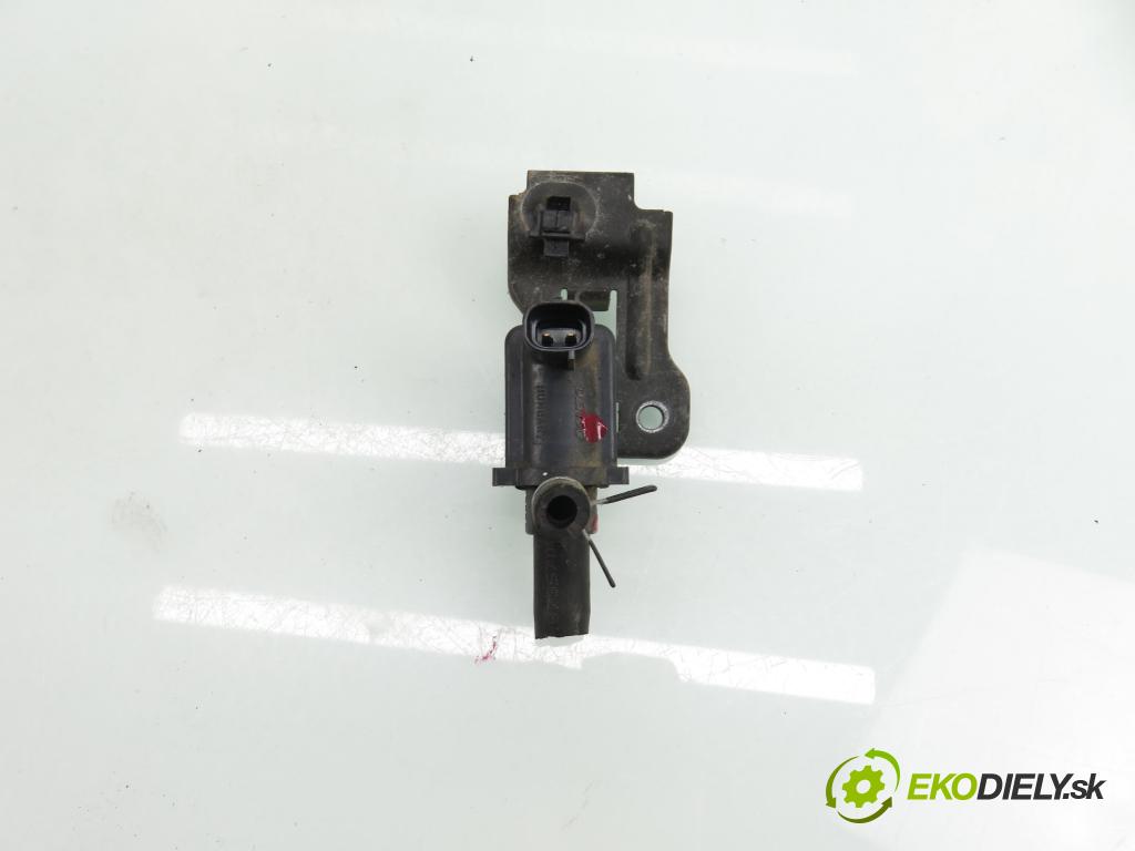 TOYOTA YARIS (_P9_) HB 2006 64,00 1.3 VVT-i (SCP90_) - 2SZ-FE 1298,00 VENTIL VAKUUM: 9008091231 ; 1362002740 ; HU1362002740