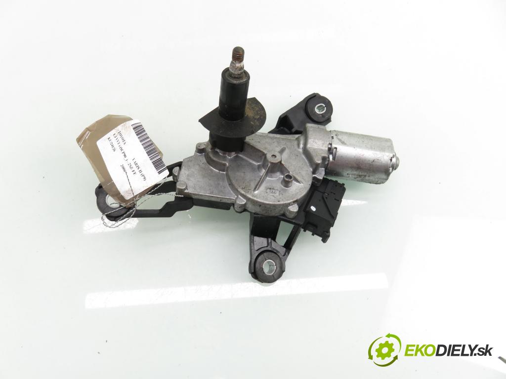 TOYOTA YARIS (_P9_) HB 2006 64,00 1.3 VVT-i (SCP90_) - 2SZ-FE 1298,00 Motorček stierače zadné 851300D020 ; 851300D020D ; 0390201825