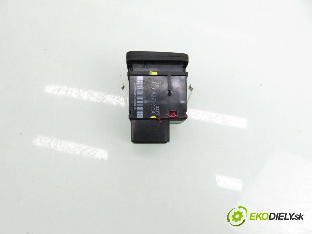 VW PASSAT B6 (3C2) SEDAN 2007 103,00 2.0 TDI 16V - BKP 1968,00 vypínač brzdy MANUÁLNY: 3C0927225C
