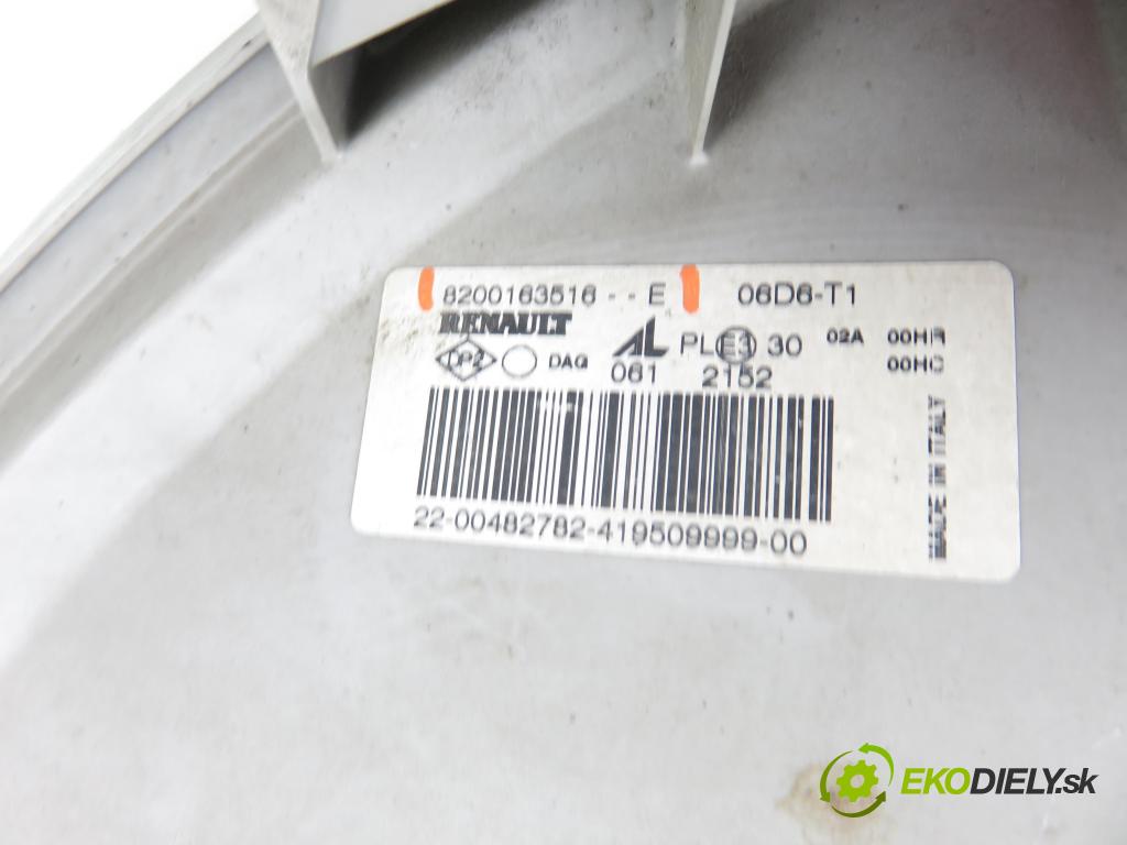 RENAULT MASTER II Skrzynia (FD) FURGON 2006 84,00 2.5 dCi 120 - G9U 750 2464,00 Svetlo LP 8200163516E