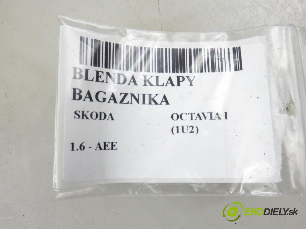 SKODA OCTAVIA I (1U2) LIFTBACK 2000 55,00 1.6 - AEE 1598,00 Zadné čelo dverí kufor