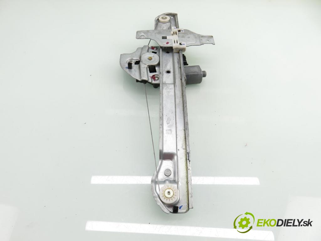PEUGEOT 2008 I (CU_) CROSSOVER 2016 81,00 1.2 THP 110 - HNZ (EB2DT) 1199,00 Mechanizmus okien 9806081780 ; 9806088080 ; 0130822968