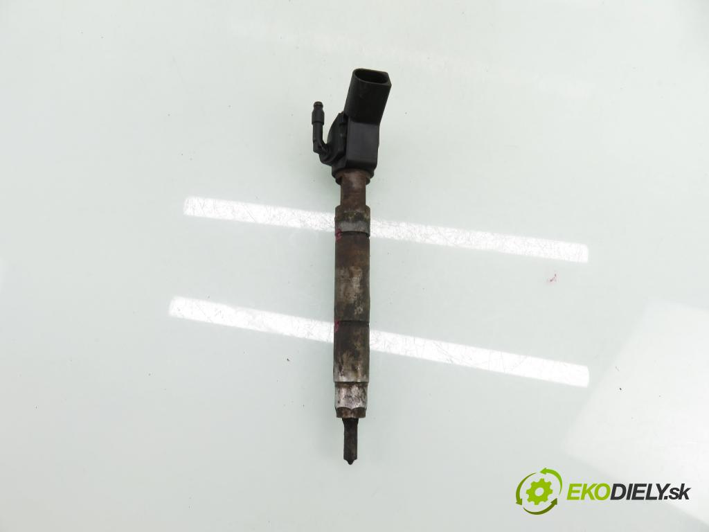 MERCEDES-BENZ SPRINTER 3,5-t Skrzynia (906) FURGON 2007 80,00 311 CDI (906.631, 906.633, 906.635, 906.637) - OM  2148,00 vstrekovač 0445115069 ; 6460701487 (Vstrekovač paliva)