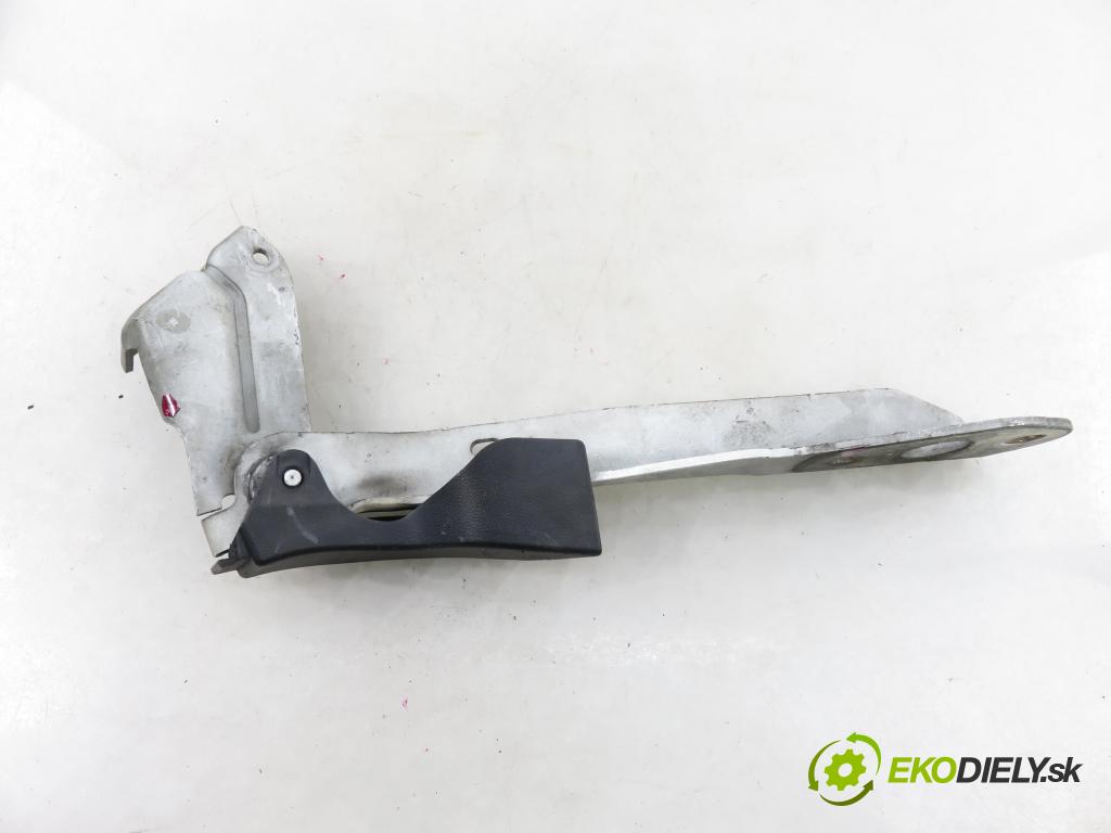 RENAULT MASTER III Platforma / podwozie (EV, HV, UV) KABINA/PLATFORMA 2017 120,00 2.3 dCi 165 FWD - M9T 702 2298,00 závesky kapoty 65400000R ; 65401000R