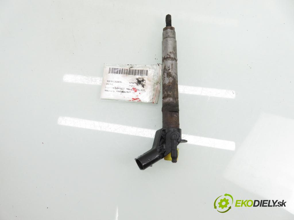 MERCEDES-BENZ SPRINTER 3,5-t Skrzynia (906) FURGON 2007 80,00 311 CDI (906.631, 906.633, 906.635, 906.637) - OM  2148,00 vstřikovač 0445115069 ; 6460701487 (Vstřikovač paliva)