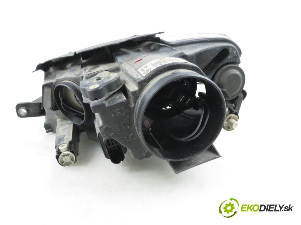 VW PASSAT B6 (3C2) SEDAN 2007 103,00 2.0 TDI 16V - BKP 1968,00 Svetlo PP 3C0941006AA ; 89312185