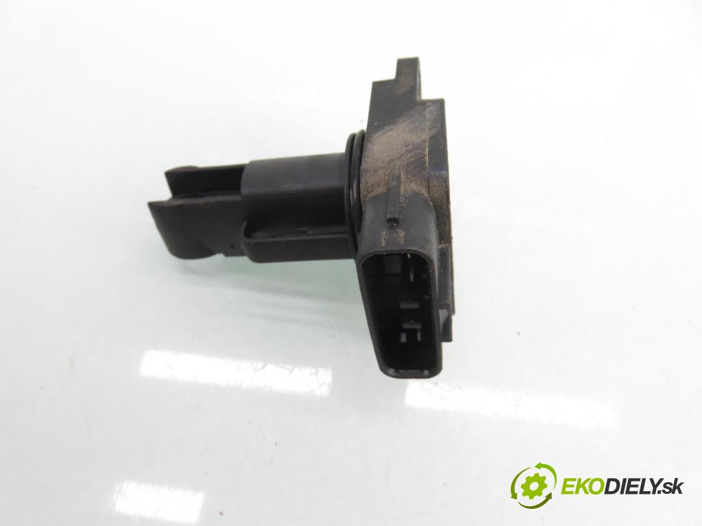 TOYOTA YARIS (_P9_) HB 2006 64,00 1.3 VVT-i (SCP90) 87 - 2SZ-FE 1298,00 váha vzduchu vzduchu 222040J010 ; MB1974003010