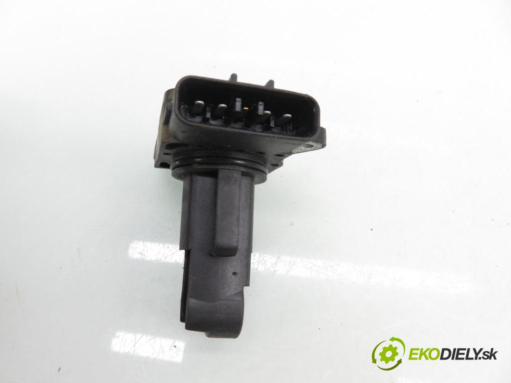 TOYOTA YARIS (_P9_) HB 2006 64,00 1.3 VVT-i (SCP90) 87 - 2SZ-FE 1298,00 váha vzduchu vzduchu 222040J010 ; MB1974003010