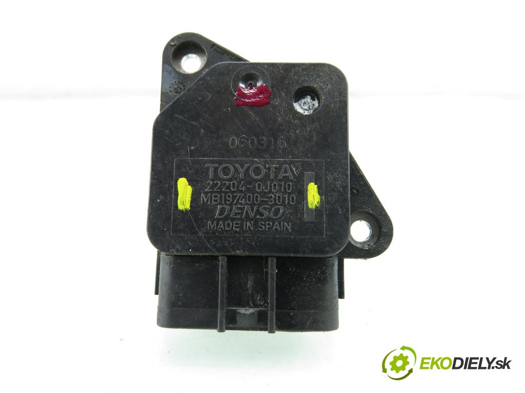 TOYOTA YARIS (_P9_) HB 2006 64,00 1.3 VVT-i (SCP90) 87 - 2SZ-FE 1298,00 váha vzduchu vzduchu 222040J010 ; MB1974003010