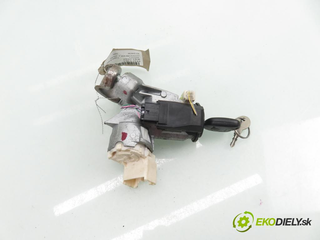 TOYOTA YARIS (_P9_) HB 2006 64,00 1.3 VVT-i (SCP90) 87 - 2SZ-FE 1298,00 spinačka / zámky N0502241256