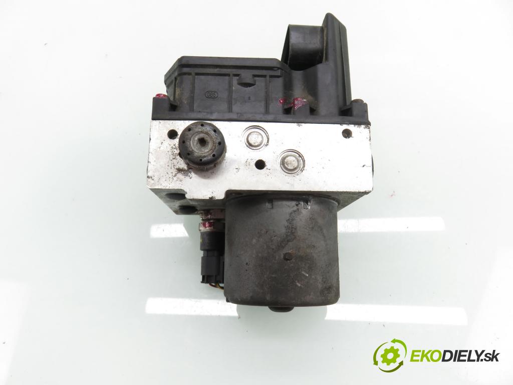 VW PASSAT B5.5 Variant (3B6) KOMBI 2001 74,00 1.9 TDI - AVB 1896,00 Pumpa ABS 0265950055 ; 4B0614517G ; 0265225124 (Pumpa ABS)