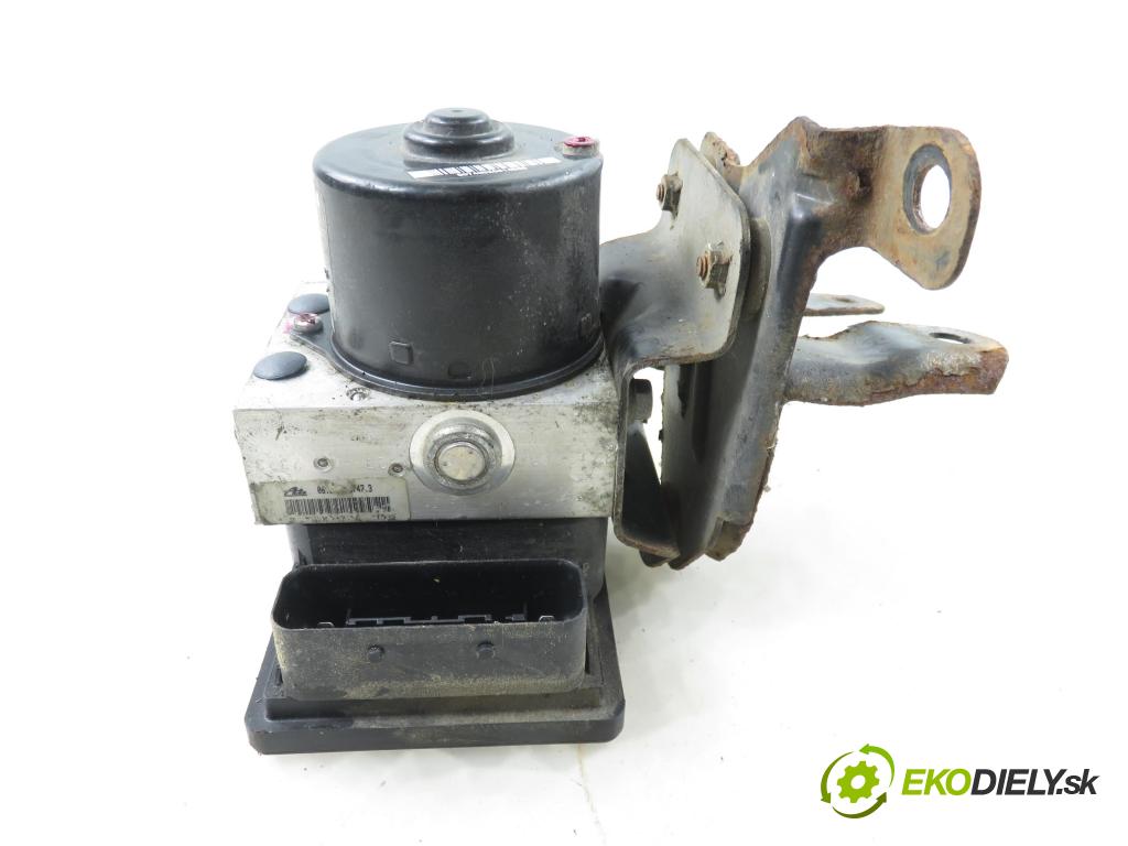 TOYOTA YARIS (_P9_) HB 2006 64,00 1.3 VVT-i (SCP90_) - 2SZ-FE 1298,00 pumpa ABS 445400D011 ; 06219007024 ; 895410D030 (Pumpa ABS)