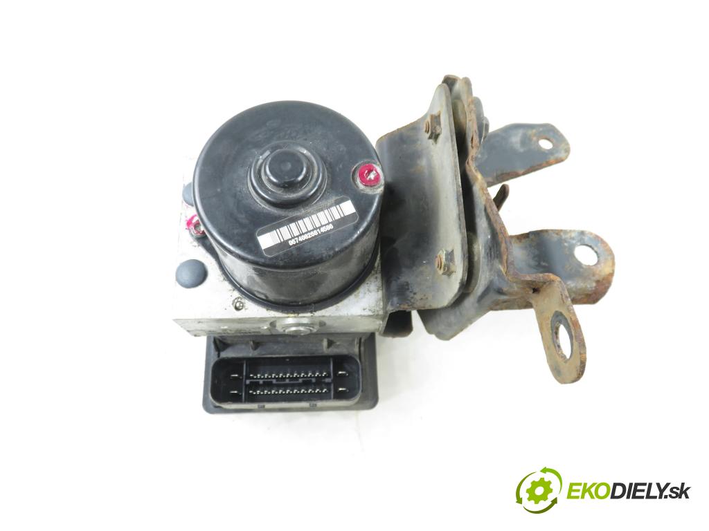 TOYOTA YARIS (_P9_) HB 2006 64,00 1.3 VVT-i (SCP90_) - 2SZ-FE 1298,00 Pumpa ABS 445400D011 ; 06219007024 ; 895410D030 (Pumpa ABS)
