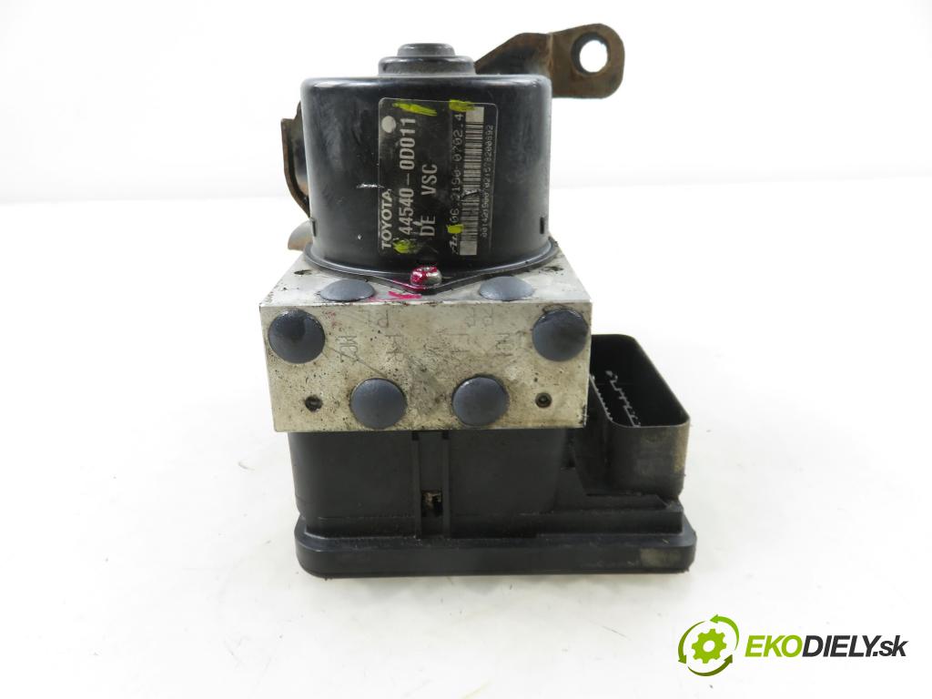 TOYOTA YARIS (_P9_) HB 2006 64,00 1.3 VVT-i (SCP90_) - 2SZ-FE 1298,00 Pumpa ABS 445400D011 ; 06219007024 ; 895410D030 (Pumpa ABS)