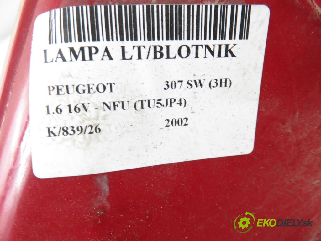 PEUGEOT 307 SW (3H) KOMBI 2002 81,00 1.6 16V - NFU (TU5JP4) 1587,00 světlo levé zadní
