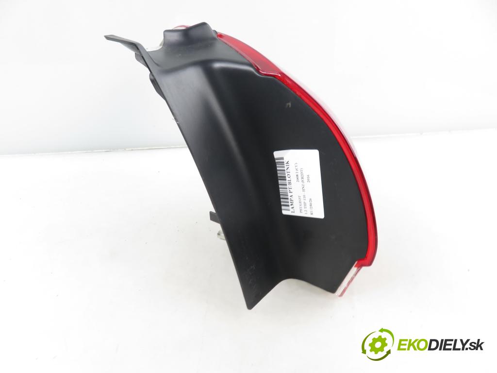 PEUGEOT 2008 I (CU_) CROSSOVER 2016 81,00 1.2 THP 110 - HNZ (EB2DT) 1199,00 Svetlo pravé zadné 9678074380