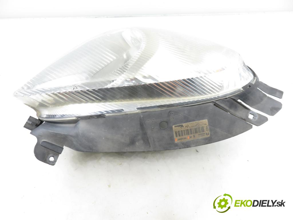 CITROEN XSARA PICASSO (N68) MINIVAN 2000 66,00 2.0 HDi 8V 90 - RHY 1997,00 Svetlo PP 9631494980