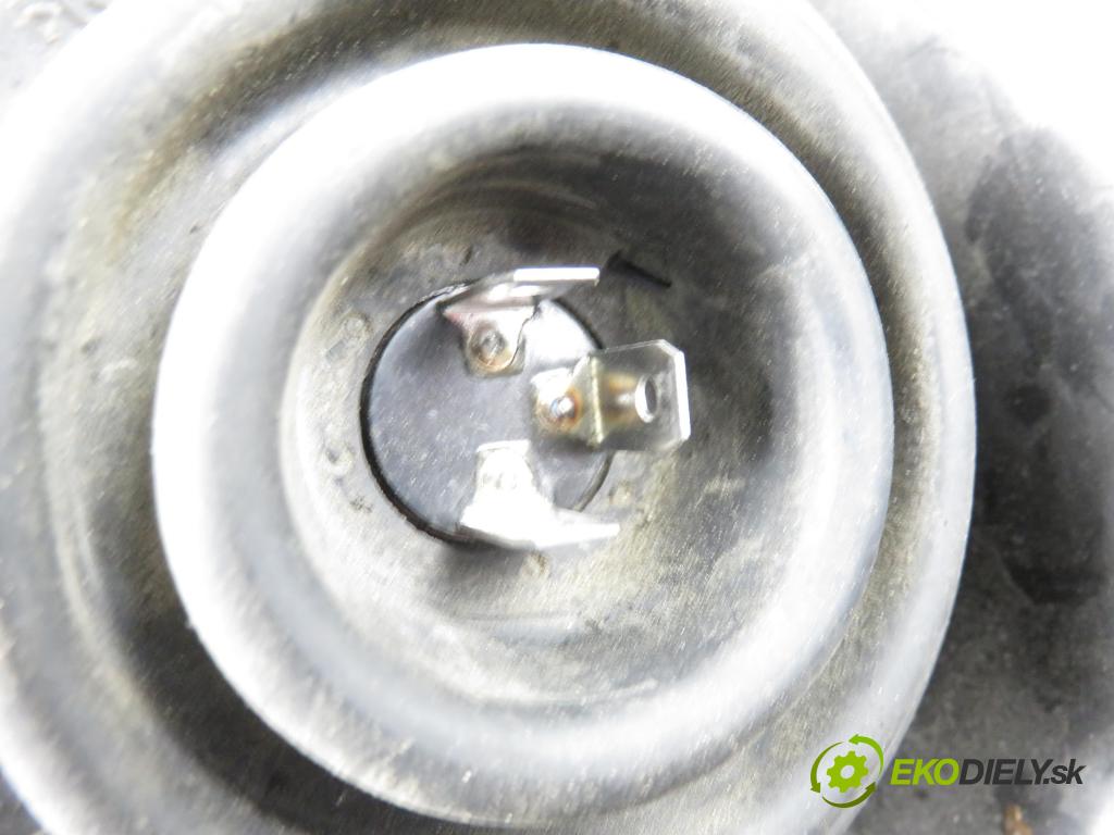 CITROEN XSARA PICASSO (N68) MINIVAN 2000 66,00 2.0 HDi 8V 90 - RHY 1997,00 Svetlo PP 9631494980