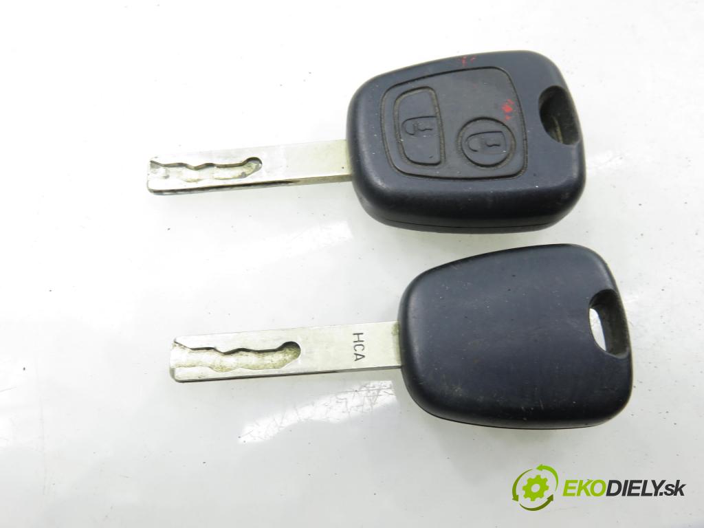 PEUGEOT 307 SW (3H) KOMBI 2002 81,00 1.6 16V - NFU (TU5JP4) 1587,00 spinačka 9632897680 ; 36353100 (Spínacia skrinka)