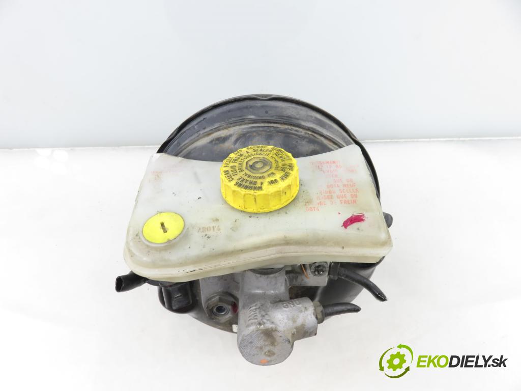 VW PASSAT B5.5 Variant (3B6) KOMBI 2001 74,00 1.9 TDI - AVB 1896,00 Posilovač 3B0614105B (Servočerpadlo)