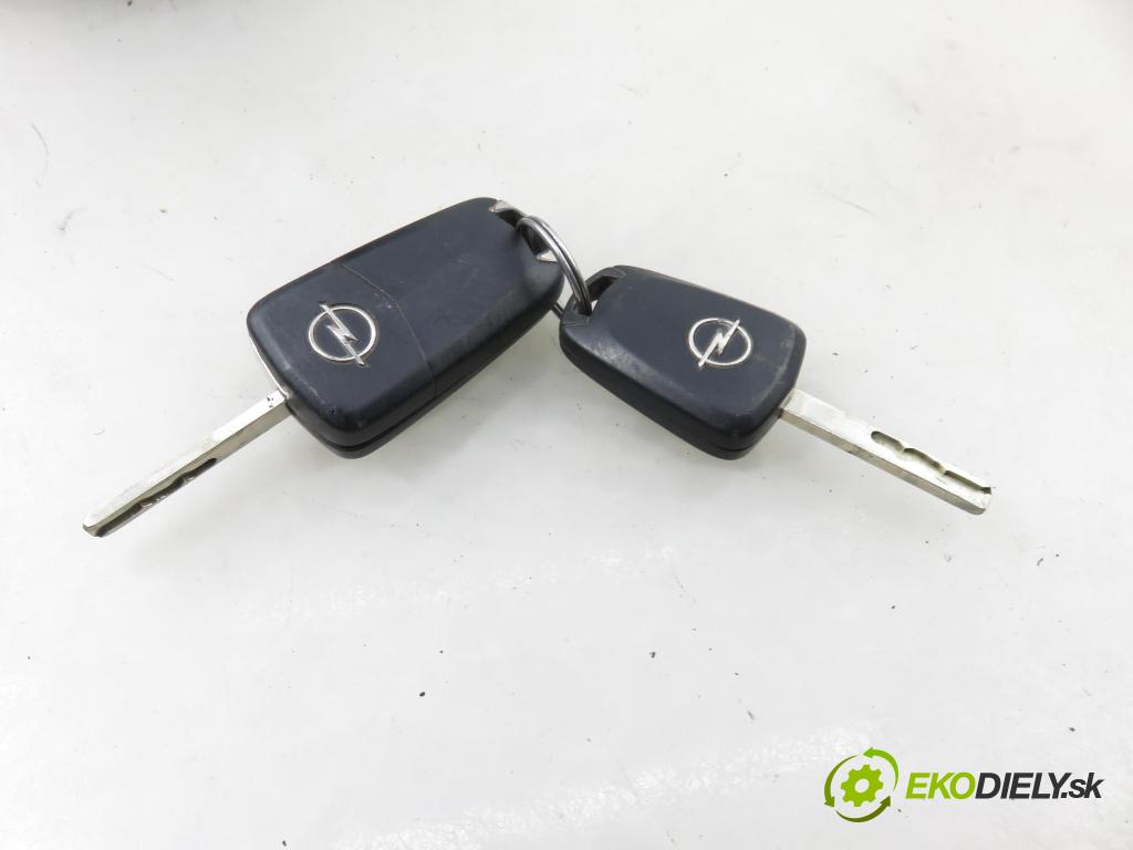 OPEL MERIVA A nadwozie wielkoprzestrzenne (MPV) (X03) HB 2007 77,00 1.6 - Z 16 XEP 1598,00 spinačka 90589389 ; 13144390 (Spínacia skrinka)