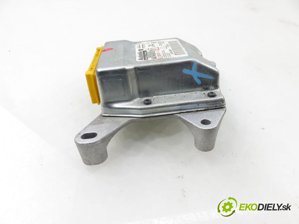 RENAULT LAGUNA II Grandtour (KG0/1_) KOMBI 2006 0,00 1.9 dCi (KG12) - F9Q 758 1870,00 MODUL air BAG 8200412021A