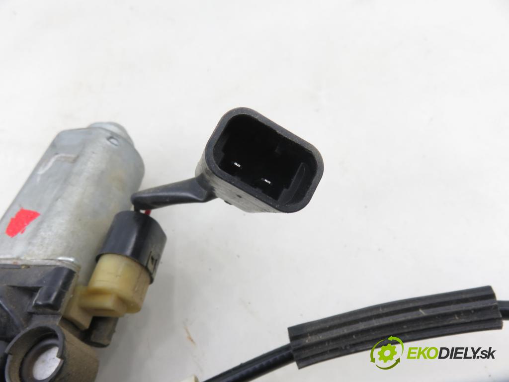 FIAT DOBLO Cargo (223_) FURGON 2002 46,00 1.9 D 63 1910,00 mechanismus oken
