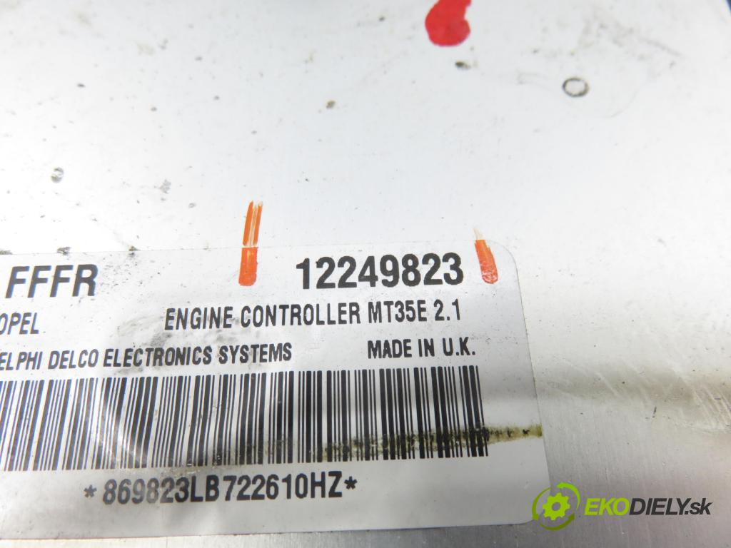 OPEL MERIVA A nadwozie wielkoprzestrzenne (MPV) (X03) HB 2007 77,00 1.6 - Z 16 XEP 1598,00 Riadiaca jednotka Motor 12249823