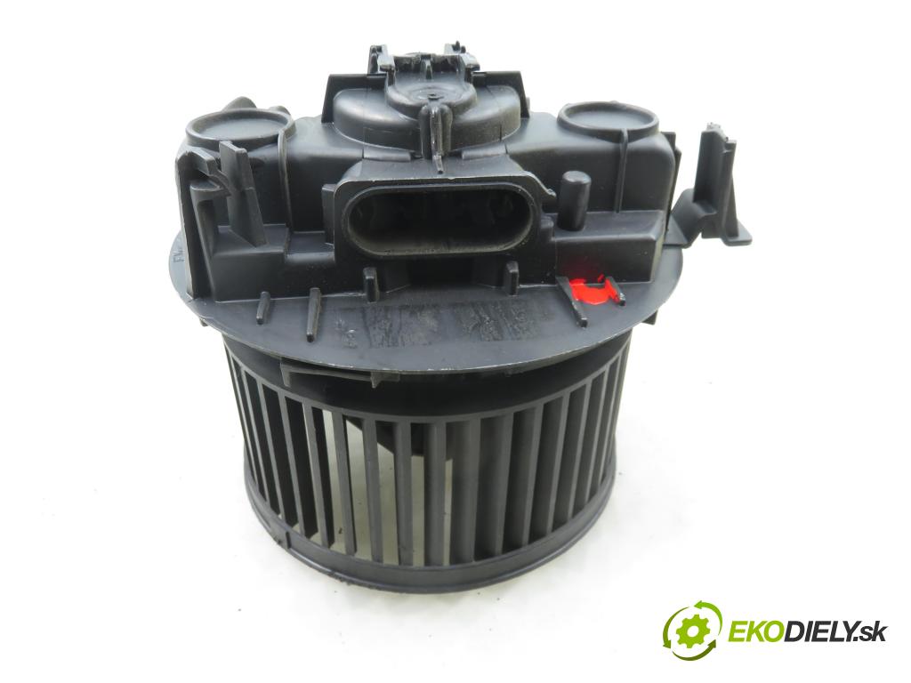 RENAULT MEGANE II (BM0/1_, CM0/1_) HB 2008 78,00 1.5 dCi 106 - K9K 732 1461,00 Ventilátor vetráku