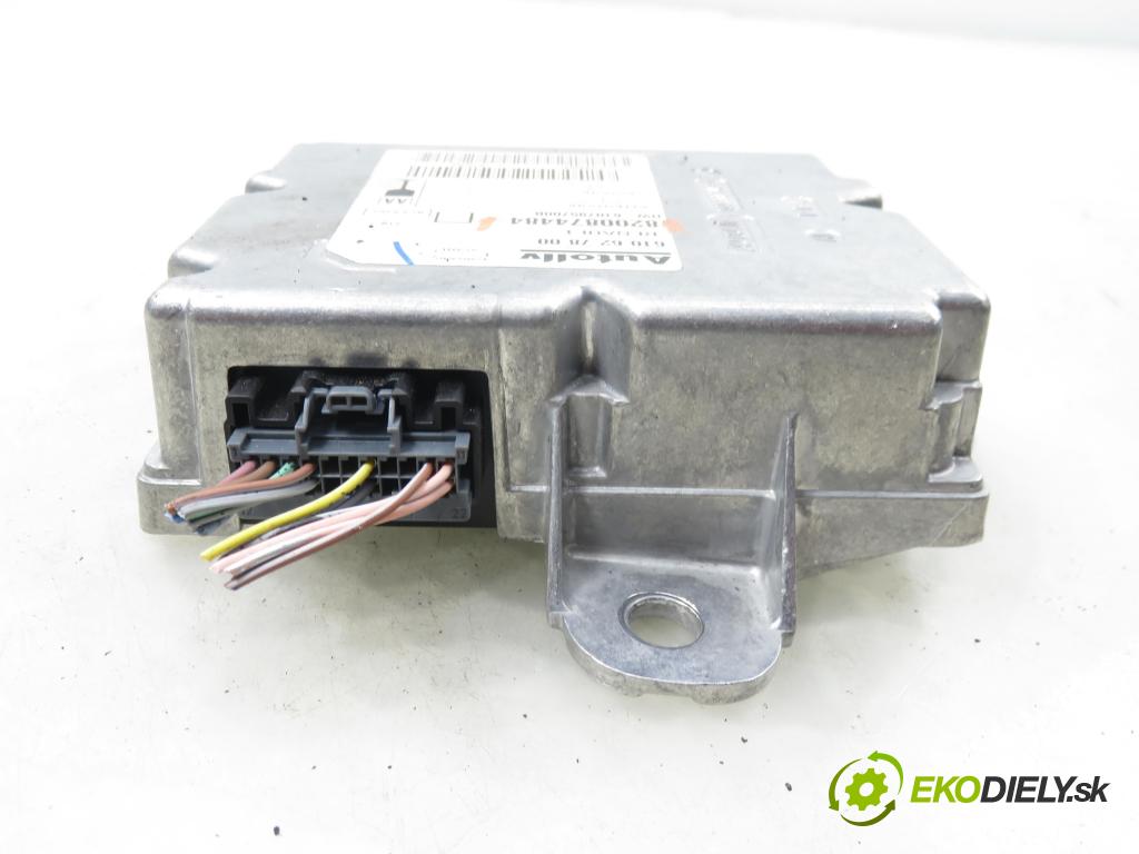 RENAULT MEGANE II (BM0/1_, CM0/1_) HB 2008 78,00 1.5 dCi 106 - K9K 732 1461,00 MODUL air BAG 8200874484