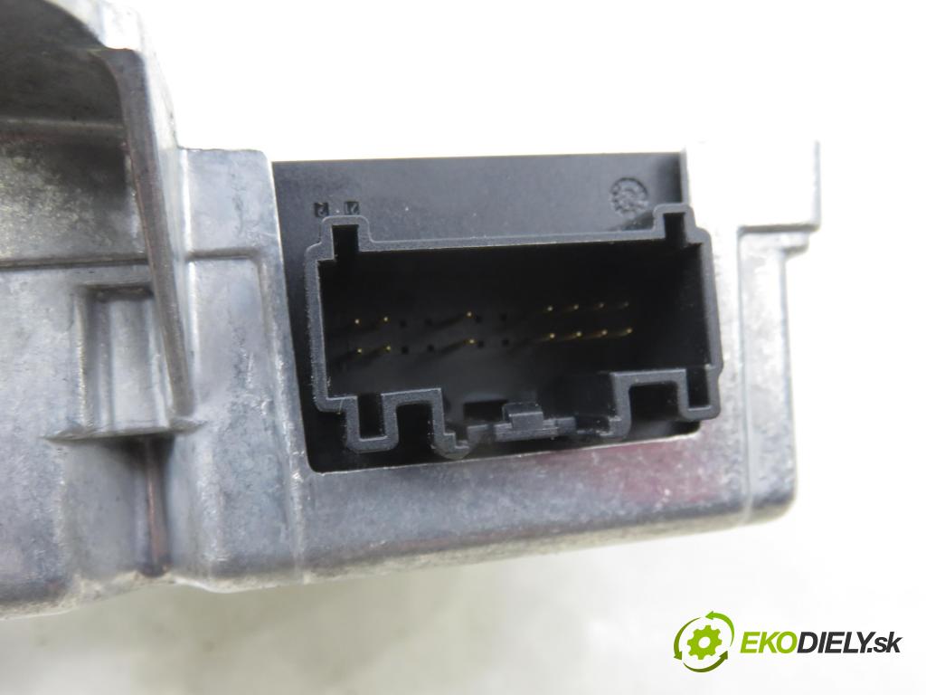 RENAULT MEGANE II (BM0/1_, CM0/1_) HB 2008 78,00 1.5 dCi 106 - K9K 732 1461,00 MODUL air BAG 8200874484