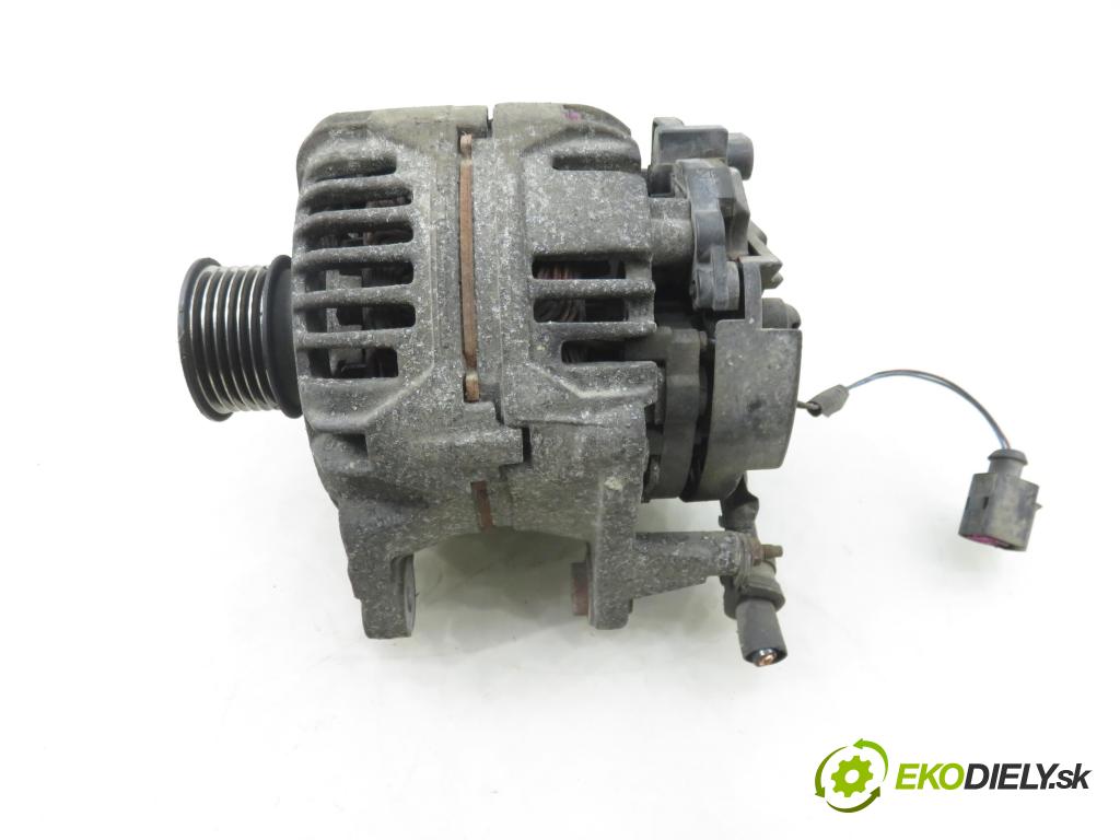 VW POLO CLASSIC (6V2) SEDAN 2000 44,00 1.4 60 - AEX 1390,00 Alternátor 037903025L ; 0124315005 (Alternátor)