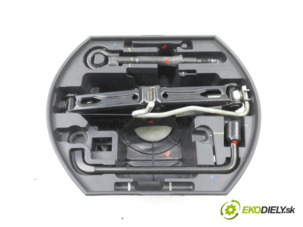 PEUGEOT 2008 I (CU_) CROSSOVER 2016 81,00 1.2 THP 110 - HNZ (EB2DT) 1199,00 souprava KOLA NÁHRADNÍ: 9655342680