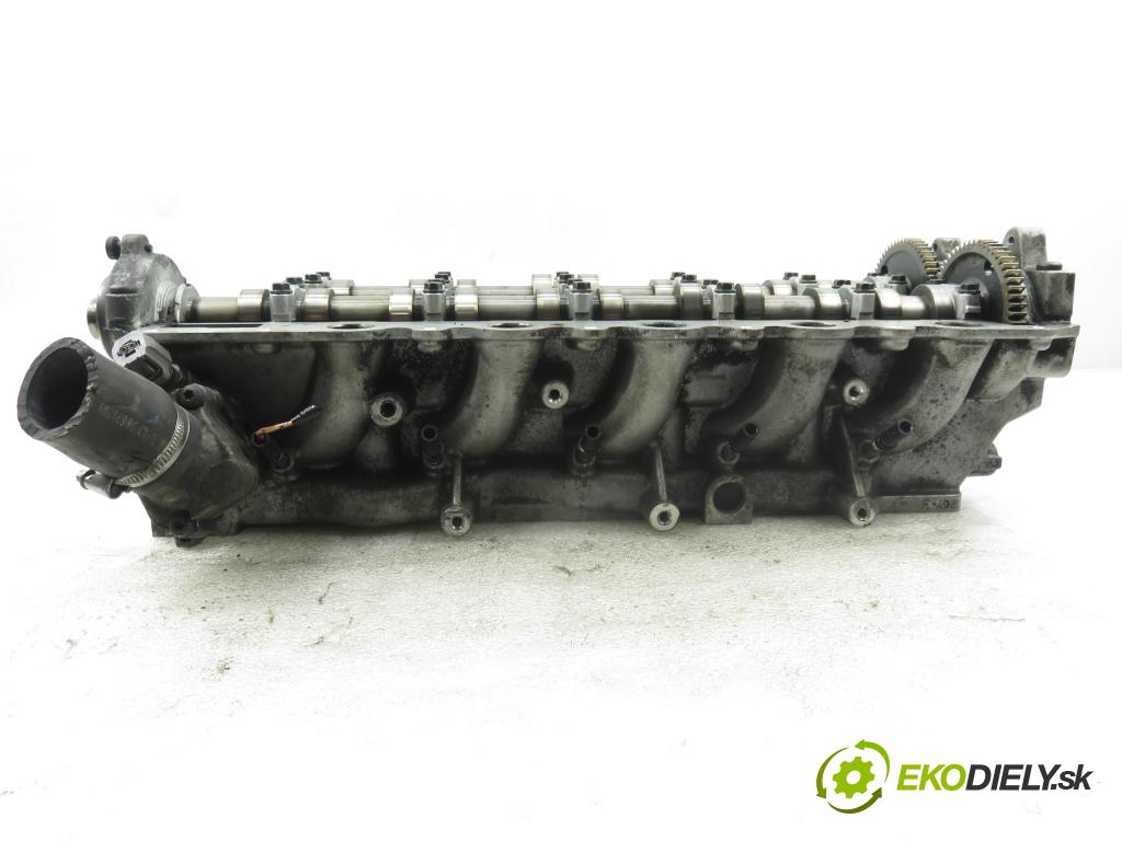 VOLVO V70 II SW (285) KOMBI 2003 96,00 2.4 D - D 5244 T2 2401,00 hlava 8692577