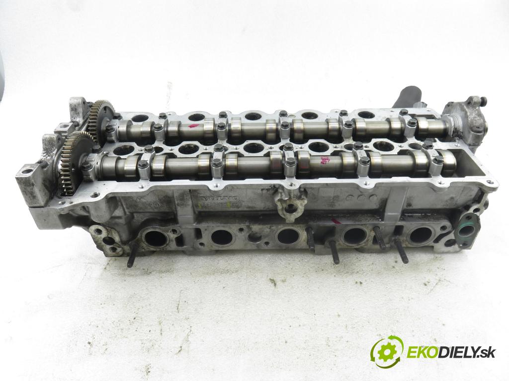 VOLVO V70 II SW (285) KOMBI 2003 96,00 2.4 D - D 5244 T2 2401,00 hlava 8692577