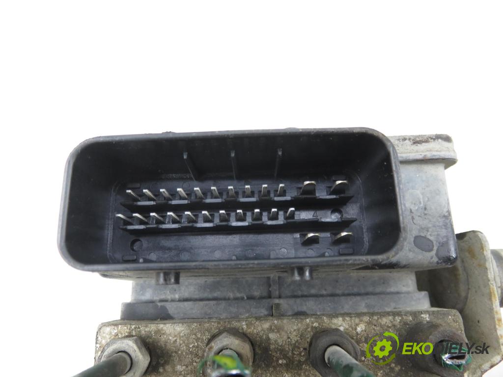 RENAULT MASTER II Skrzynia (FD) FURGON 2006 84,00 2.5 dCi 120 - G9U 750 2464,00 Pumpa ABS 15052204 ; 15113904E ; 54084794A (Pumpa ABS)