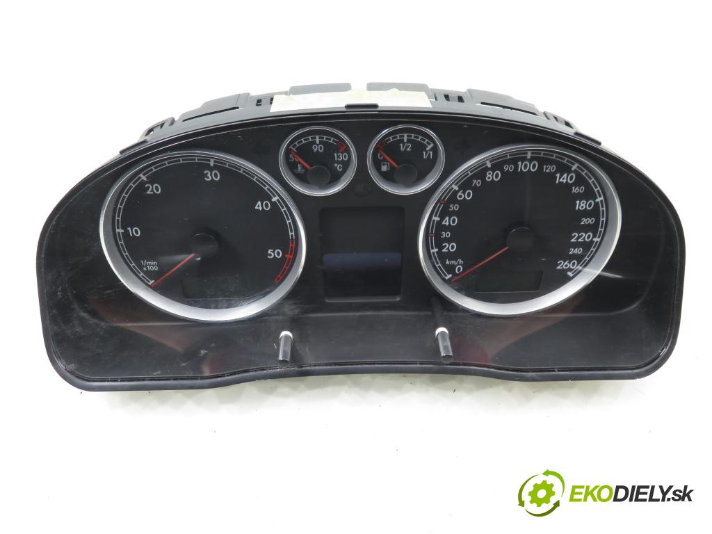 VW PASSAT B5.5 Variant (3B6) KOMBI 2001 74,00 1.9 TDI PD 101 - AVB 1896,00 prístrojovka elektrický 3B0920829A