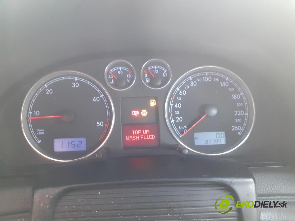 VW PASSAT B5.5 Variant (3B6) KOMBI 2001 74,00 1.9 TDI PD 101 - AVB 1896,00 Prístrojovka elektrický 3B0920829A
