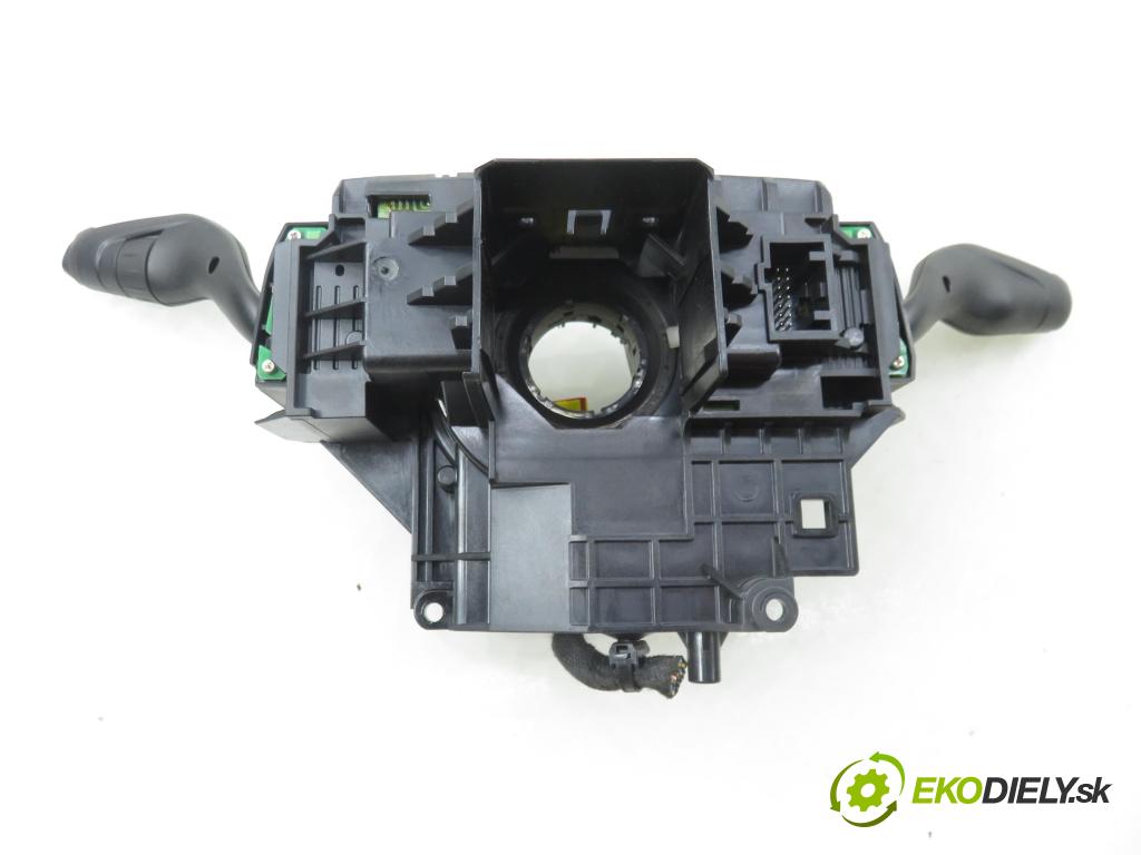 FORD FOCUS III HB 2014 74,00 1.0 R3 12V EcoBoost 100 - M2DA 998,00 páčka/prepínač BV6T13N064AJ ; AV6T13335AD ; AV6T17A553AE
