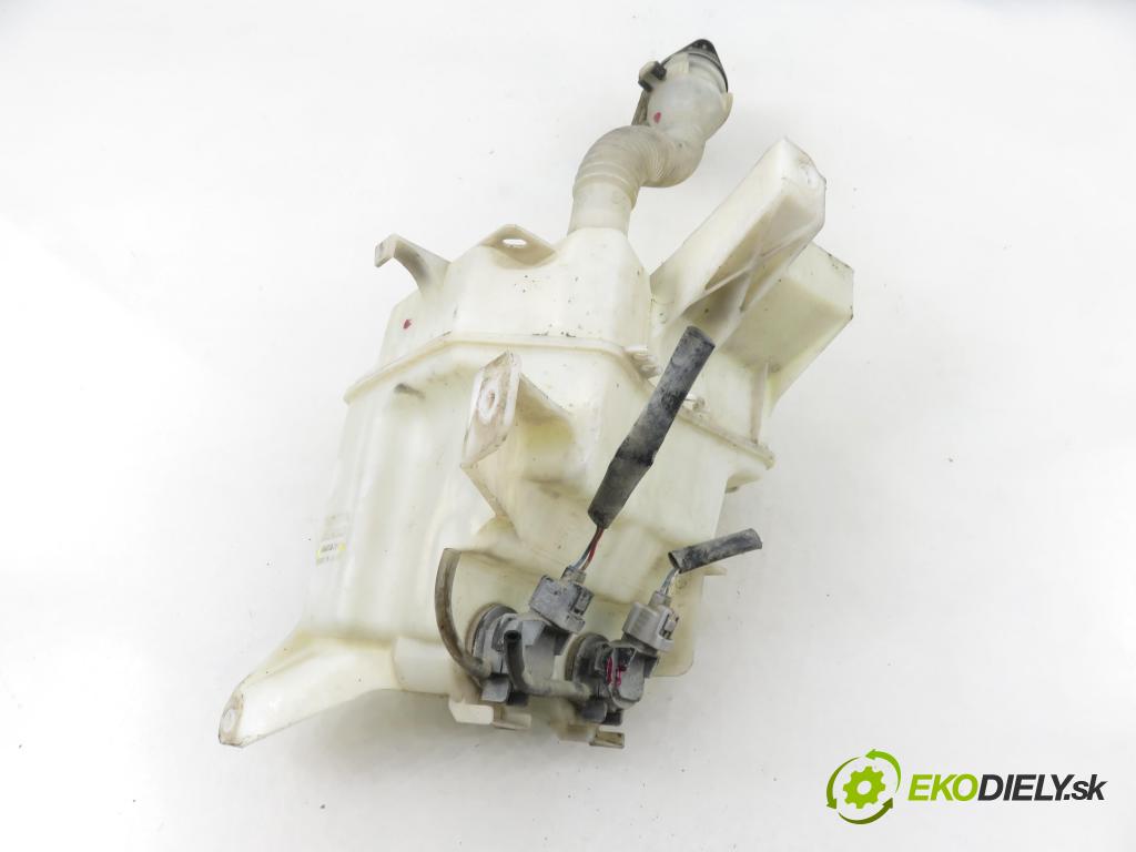 TOYOTA RAV 4 III (_A3_) SUV 2007 112,00 2.0 4WD 152 - 1AZ-FE 1998,00 Nádržka ostrekovačov 060851217 (Kľučka dverí ostatné)