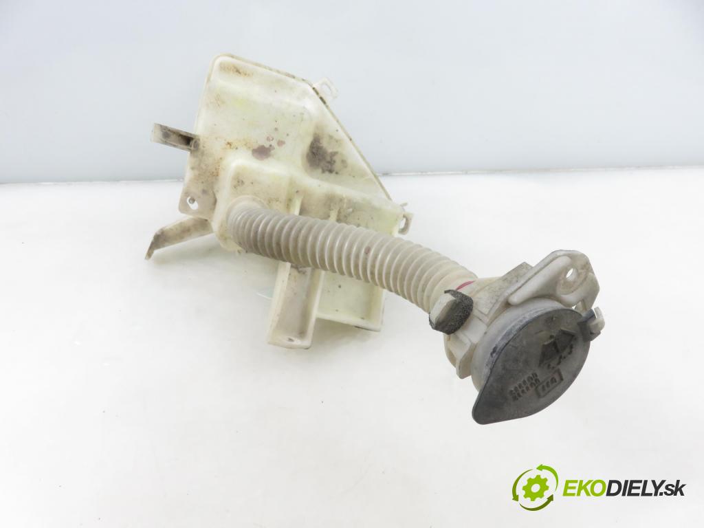 TOYOTA RAV 4 III (_A3_) SUV 2007 112,00 2.0 4WD 152 - 1AZ-FE 1998,00 Nádržka ostrekovačov 060851217 (Kľučka dverí ostatné)