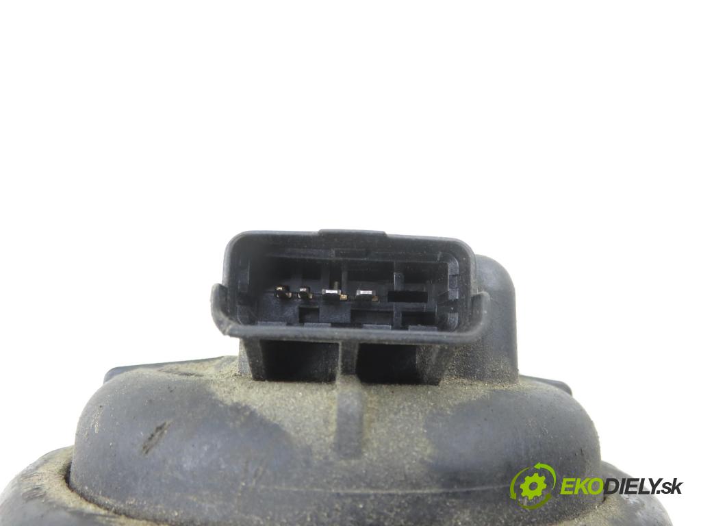 OPEL CORSA C (X01) HB 2004 51,00 1.3 CDTI - Z 13 DT 1248,00 obal filtra paliva 13161902 (Kryt palivového filtru)