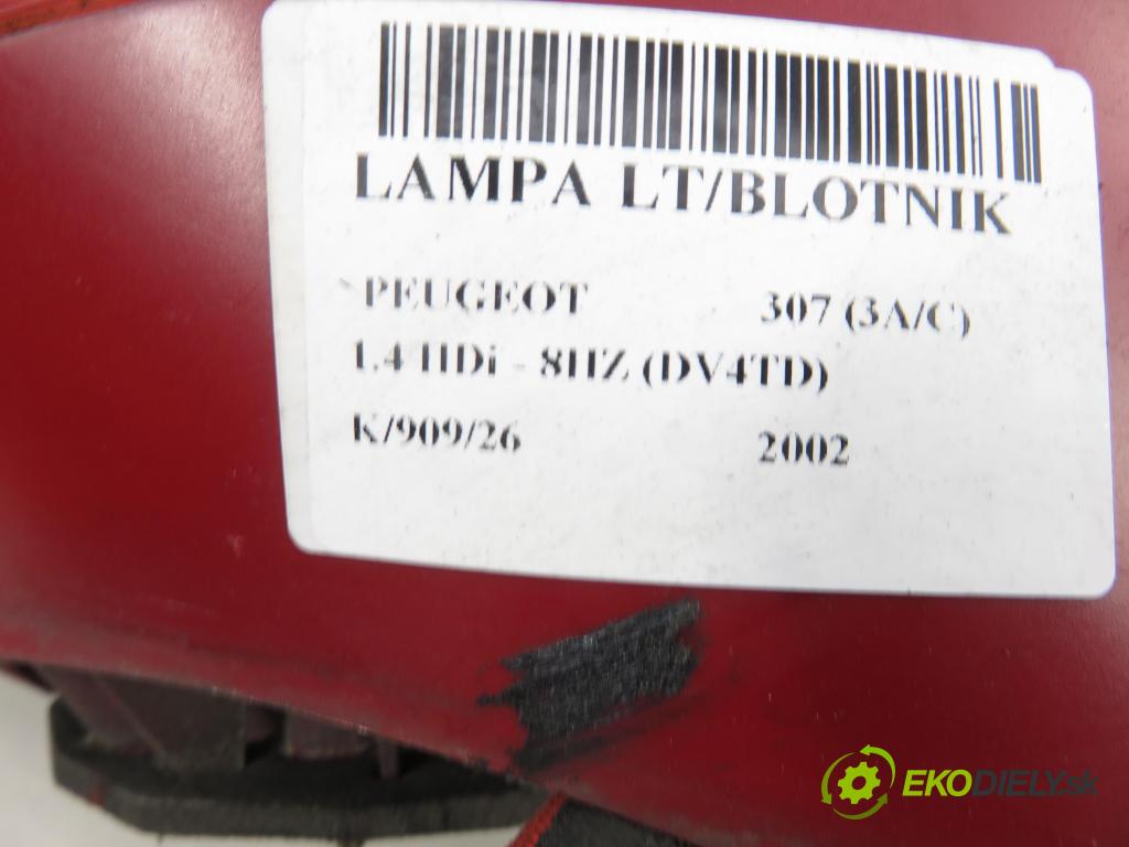 PEUGEOT 307 (3A/C) HB 2002 50,00 1.4 HDi - 8HZ (DV4TD) 1398,00 světlo levé zadní 