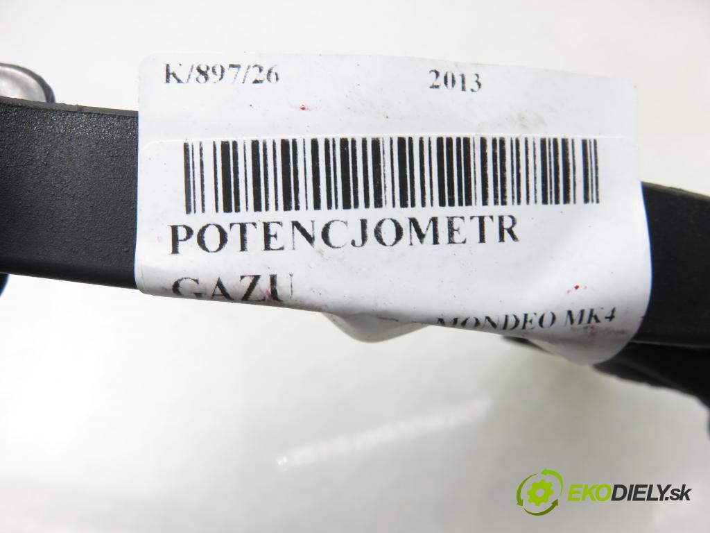 FORD MONDEO IV (BA7) LIFTBACK 2013 88,00 1.6 Ti - KGBA 1596,00 Potenciometer plynu 6PV01083414 ; 6G929F836RD (Potenciometer plynového pedálu)