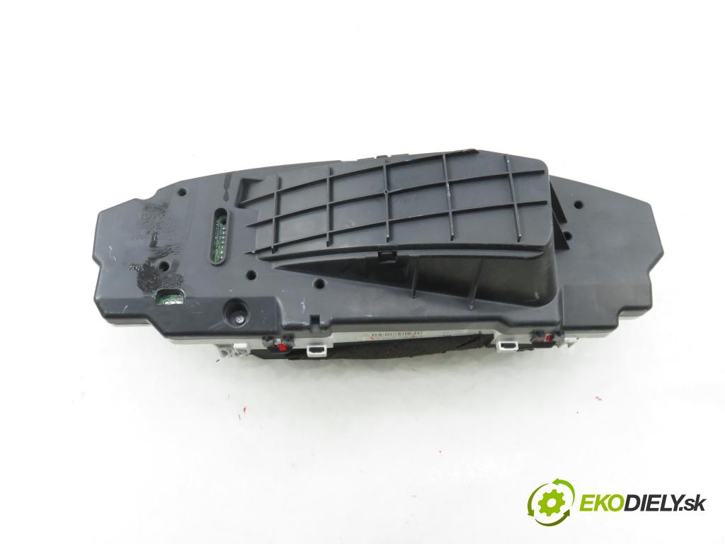 TOYOTA YARIS (_P9_) HB 2008 66,00 1.4 D-4D (NLP90_) - 1ND-TV 1364,00 Prístrojovka elektrický 838000D690D ; MB4573003206
